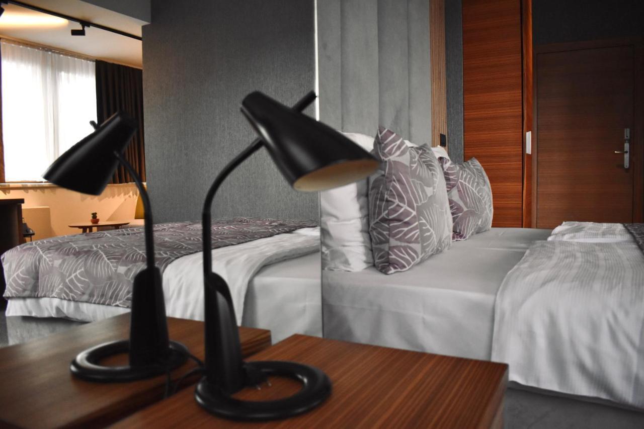 View Deluxe Hotell